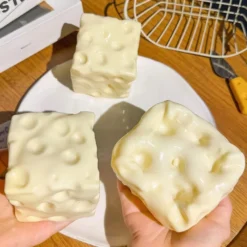 Squishy Fromage Emmental Anti-Stress